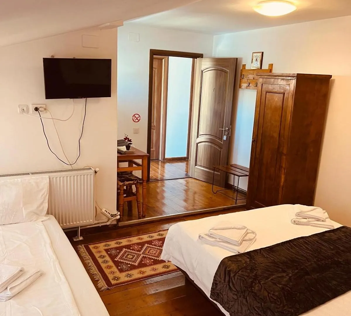 Guest house B&B Maria Bucharest Romania